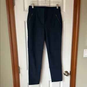 Chic Navy Trousers with Zipper Pockets